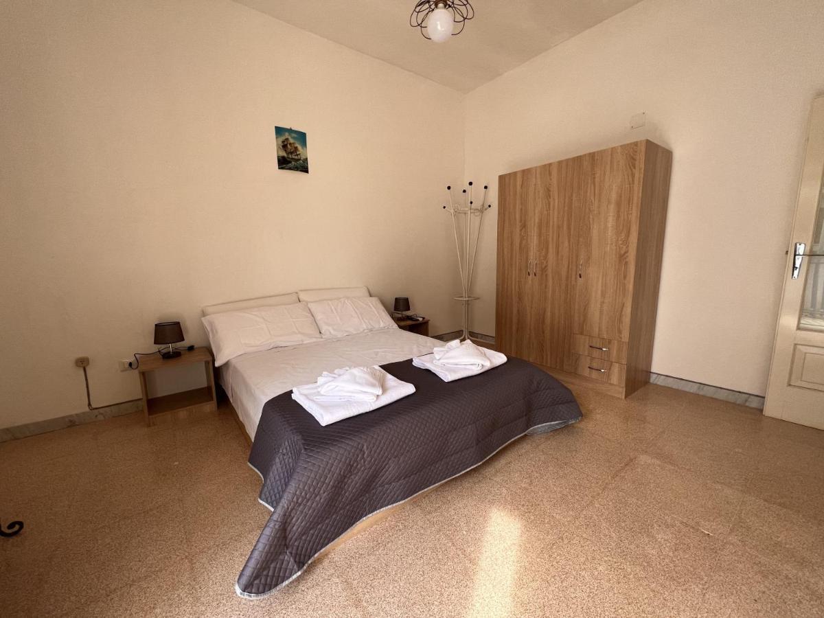 Casa Della Nonna Apartment มาร์ตินาฟรังกา ภายนอก รูปภาพ